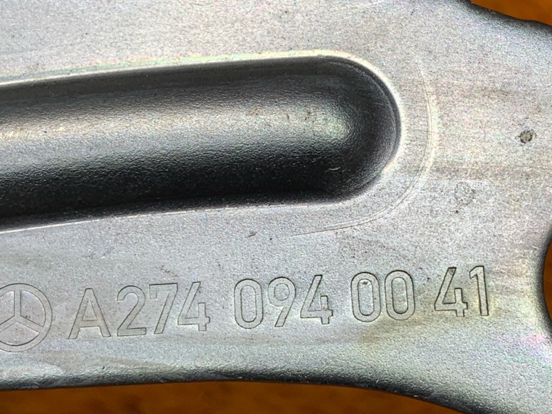 кронштейн, 300 рублей, Красноярск