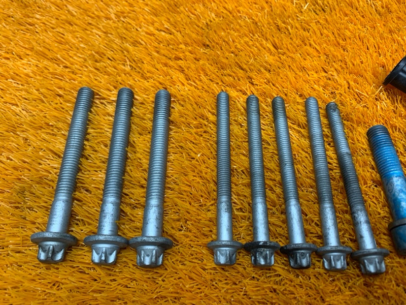 Болты и гайки ДВС, 830 рублей, Красноярск