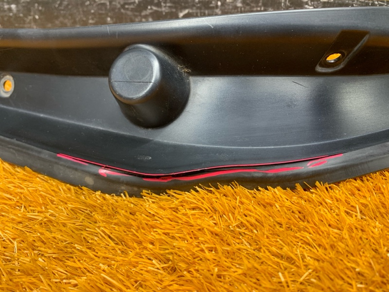 Водосток багажника, 260 рублей, Красноярск