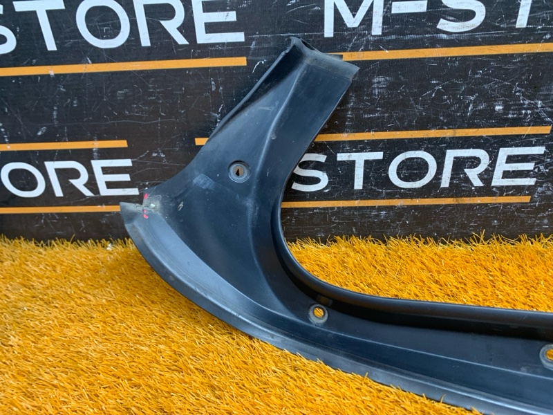 Водосток багажника, 260 рублей, Красноярск