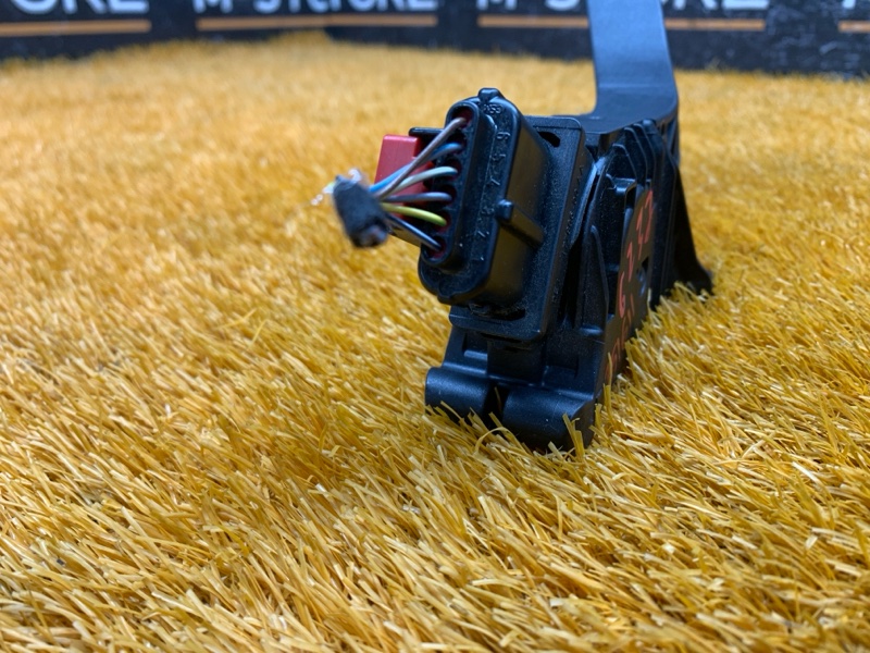 педаль газа, 1500 рублей, Красноярск