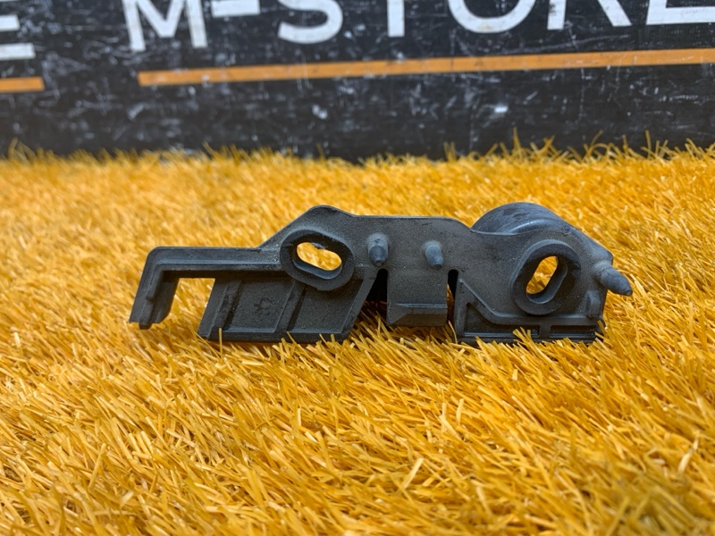 крепление бампера, 1340 рублей, Красноярск