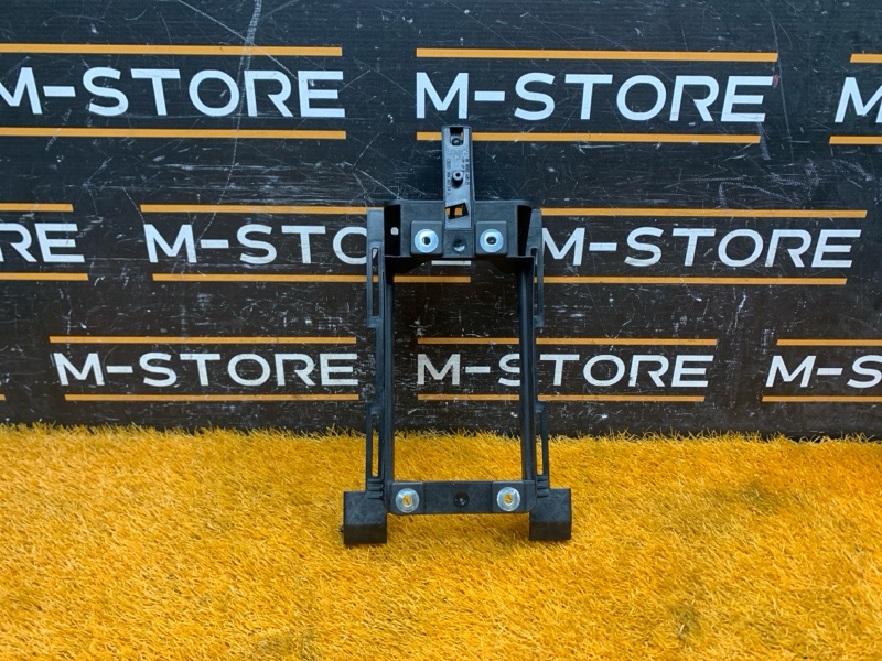 кронштейн центральной консоли, 420 рублей, Красноярск