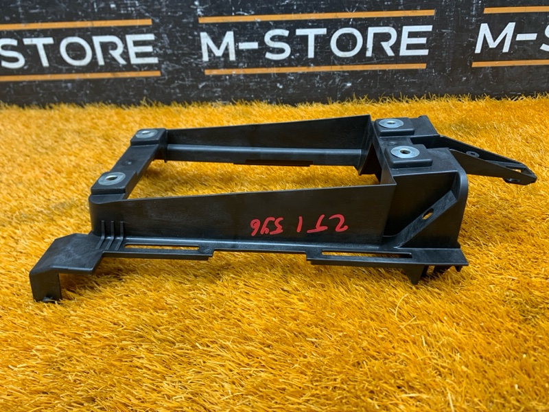 кронштейн центральной консоли, 420 рублей, Красноярск