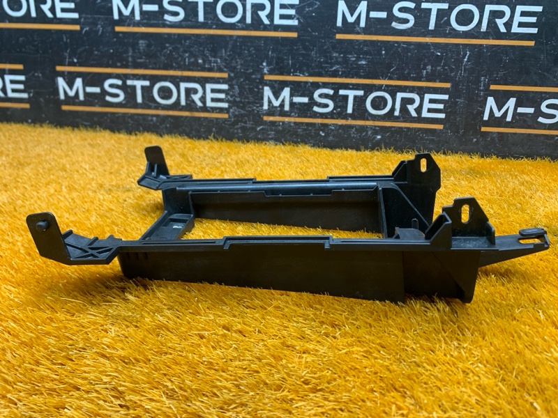 кронштейн центральной консоли, 420 рублей, Красноярск