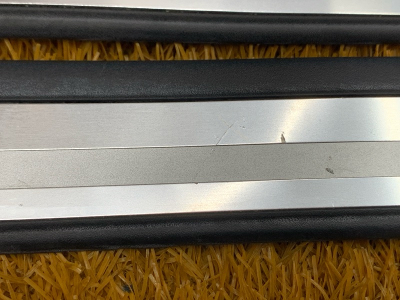 Накладка на порог салона, 1000 рублей, Красноярск