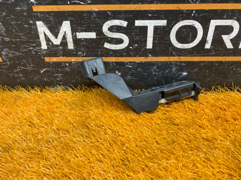 крепление бампера, 420 рублей, Красноярск