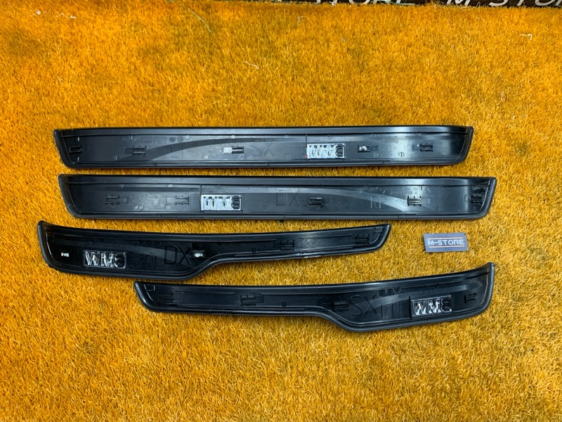 Накладка на порог салона, 500 рублей, Красноярск