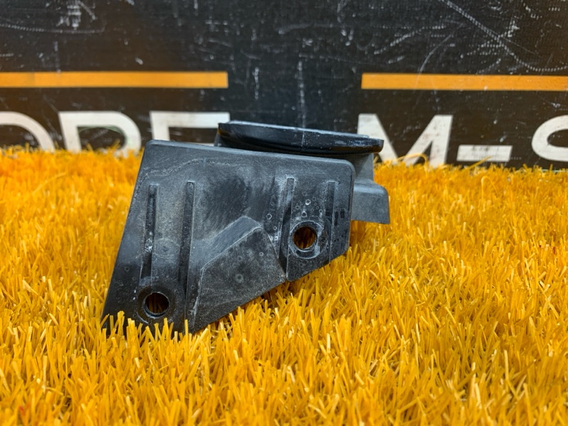 крепление бампера, 260 рублей, Красноярск