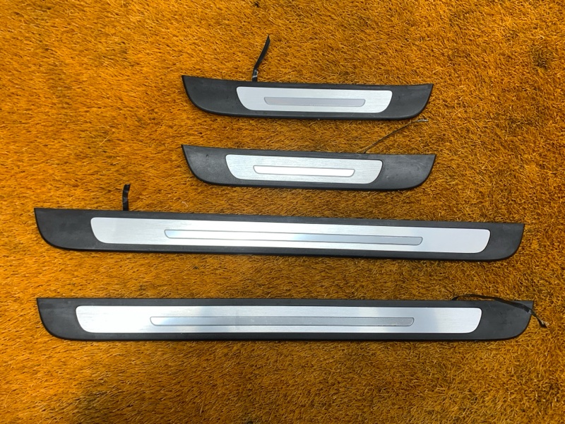 Накладка на порог салона, 4300 рублей, Красноярск