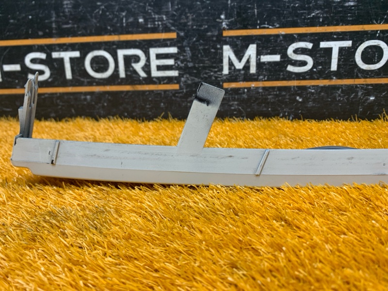 планка под фару, 1340 рублей, Красноярск