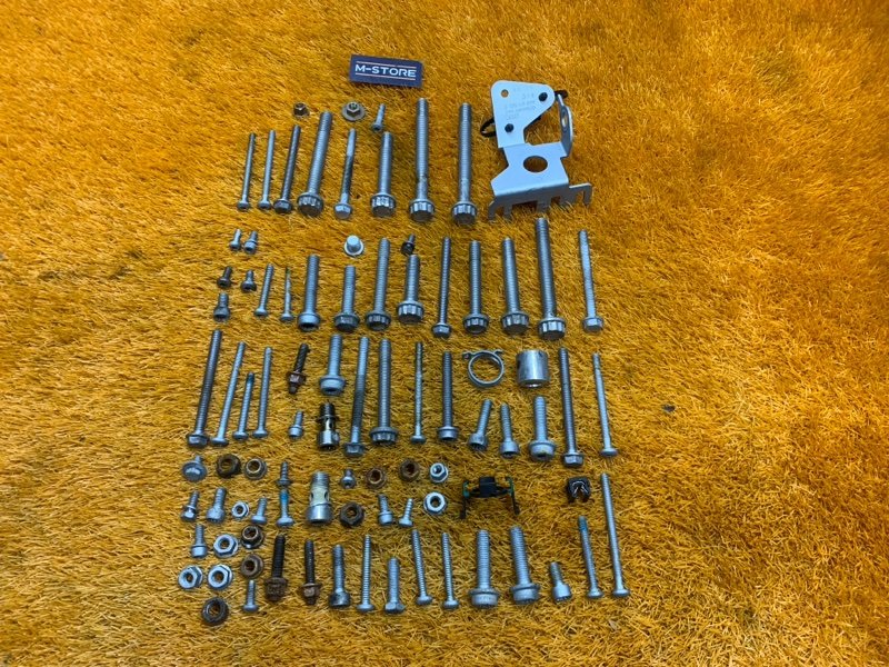 Болты и гайки ДВС, 990 рублей, Красноярск