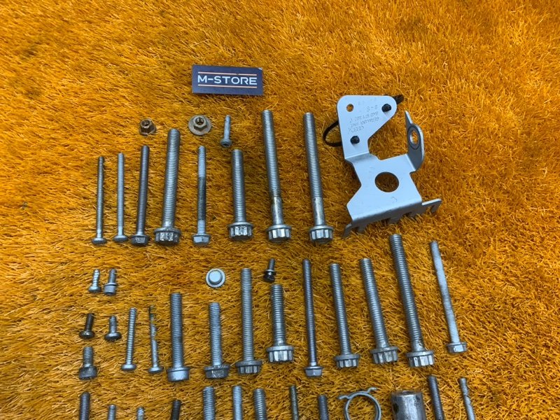 Болты и гайки ДВС, 990 рублей, Красноярск