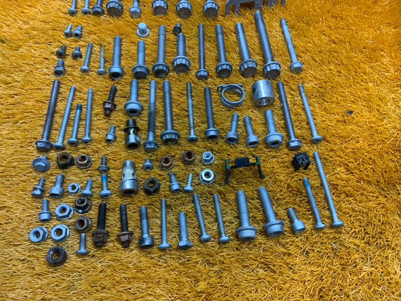 Болты и гайки ДВС, 990 рублей, Красноярск