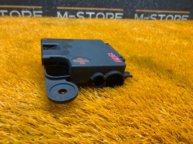 Клемма аккумулятора плюс, 420 рублей, Красноярск