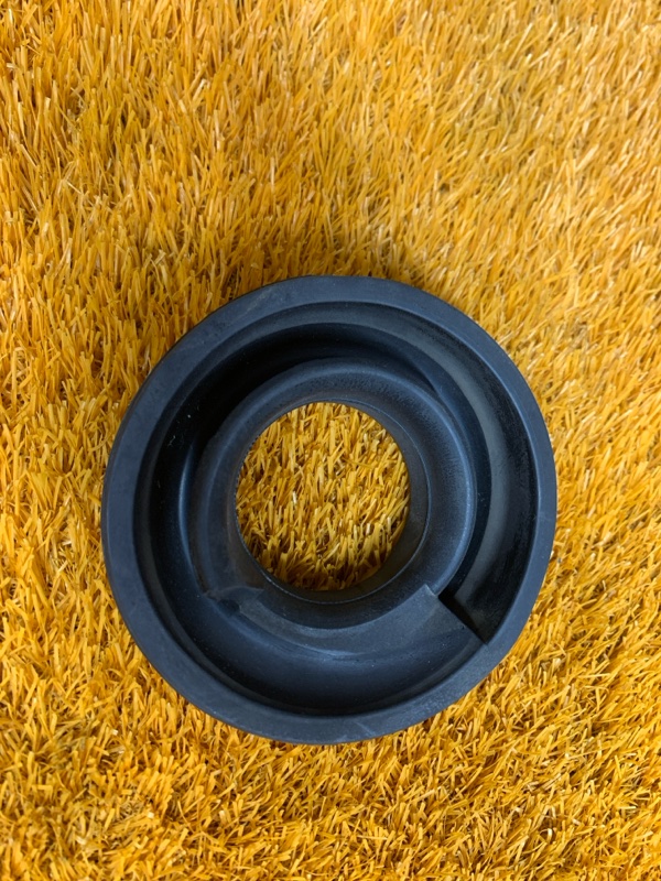 опора пружины, 200 рублей, Красноярск