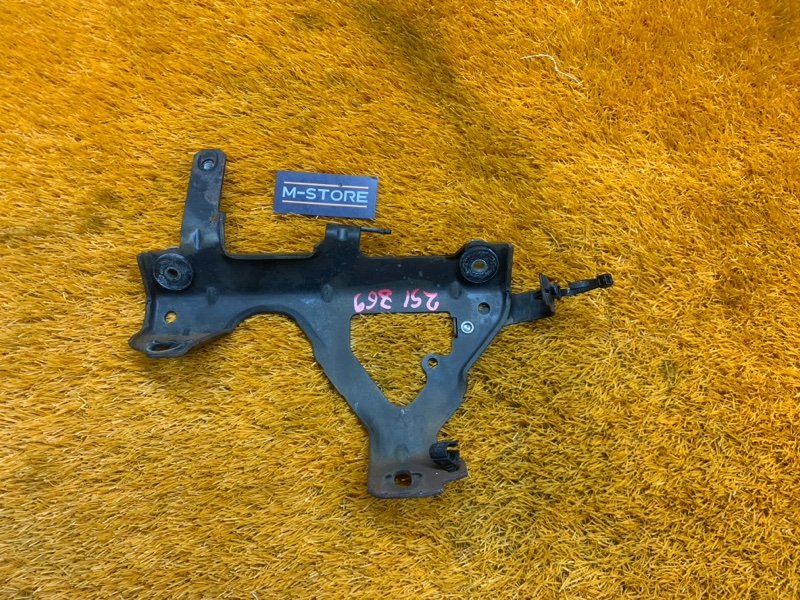 Кронштейн впускного коллектора, 1240 рублей, Красноярск