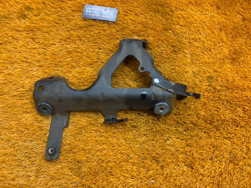 Кронштейн впускного коллектора, 1240 рублей, Красноярск