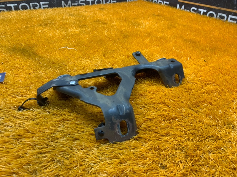 Кронштейн впускного коллектора, 1240 рублей, Красноярск