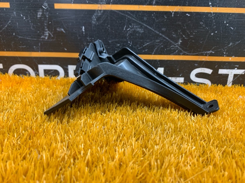 крепление бампера, 2000 рублей, Красноярск