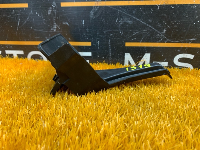 крепление бампера, 2000 рублей, Красноярск