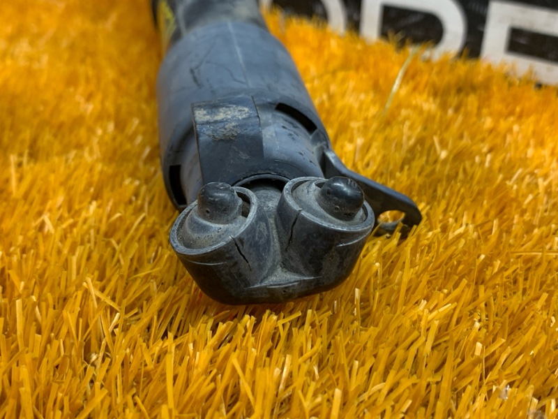 Форсунка омывателя фары, 1000 рублей, Красноярск