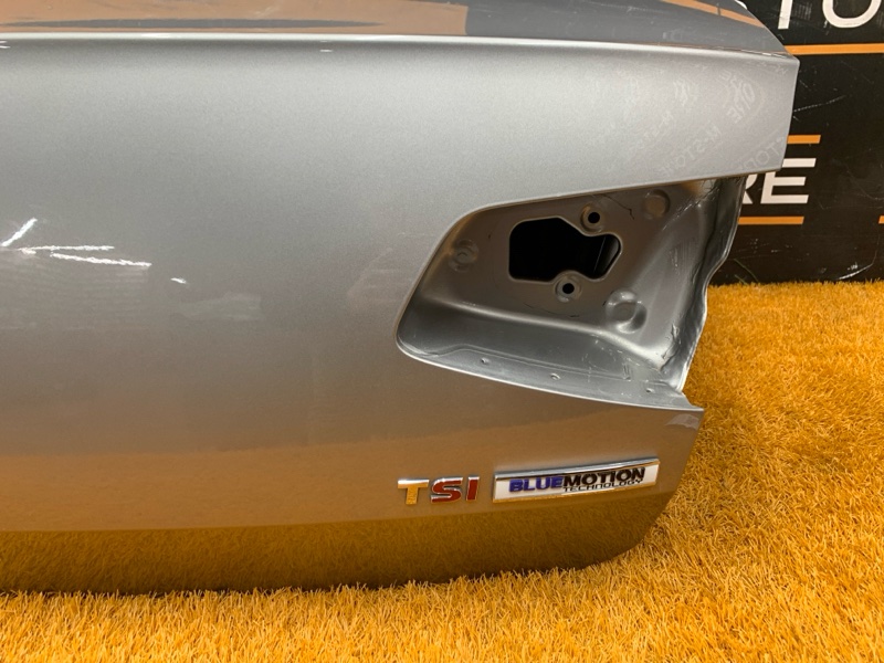 крышка багажника, 25000 рублей, Красноярск