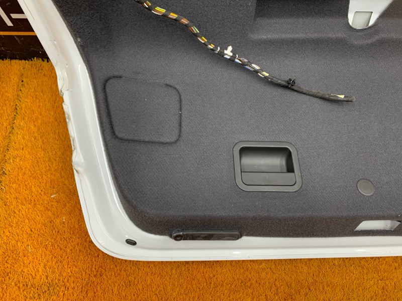 крышка багажника, 6000 рублей, Красноярск