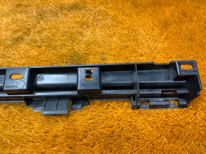 кронштейн порога, 420 рублей, Красноярск