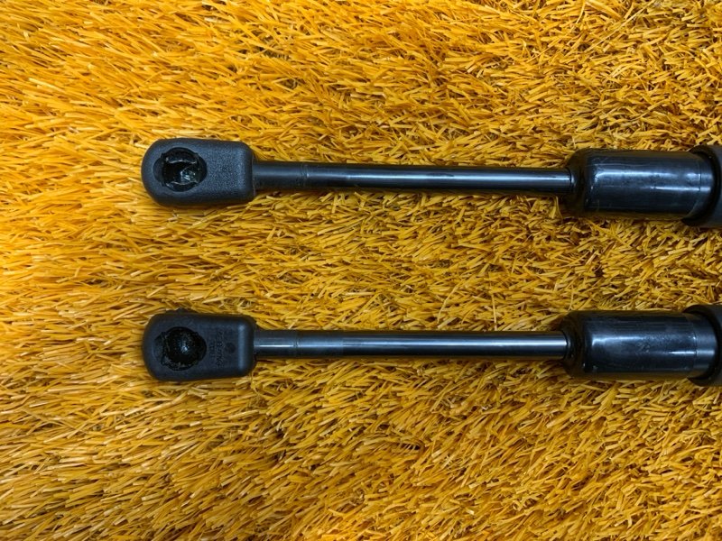 амортизатор капота, 1400 рублей, Красноярск