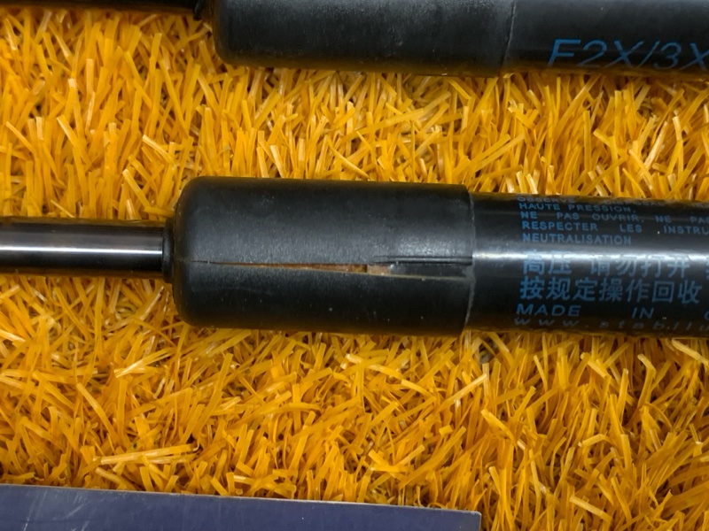 амортизатор капота, 900 рублей, Красноярск