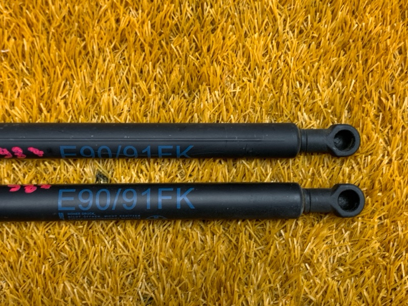 амортизатор капота, 700 рублей, Красноярск