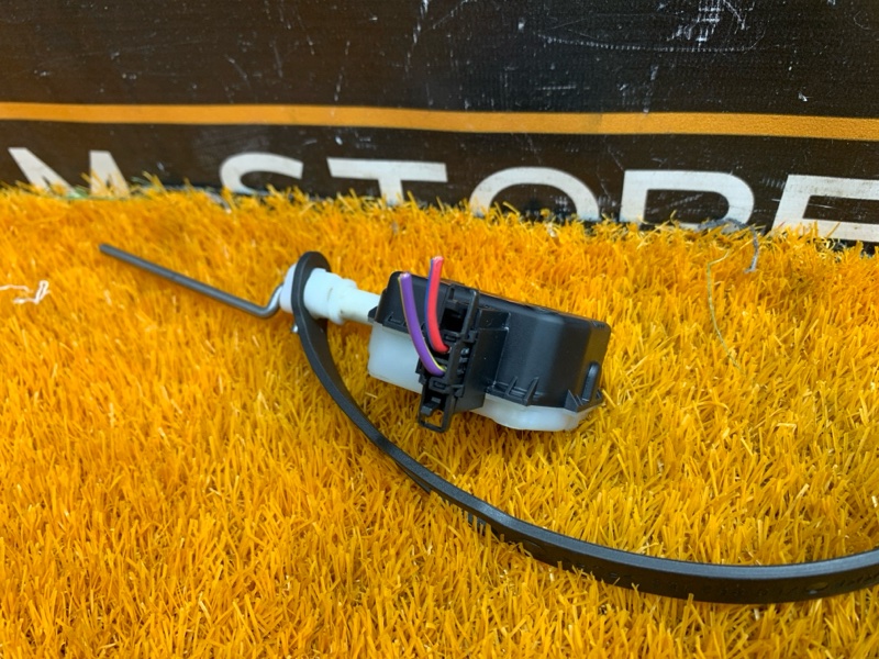 Замок лючка бензобака, 780 рублей, Красноярск