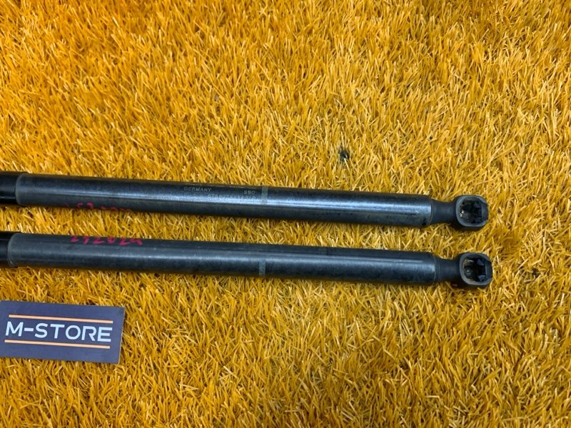 амортизатор багажника, 810 рублей, Красноярск