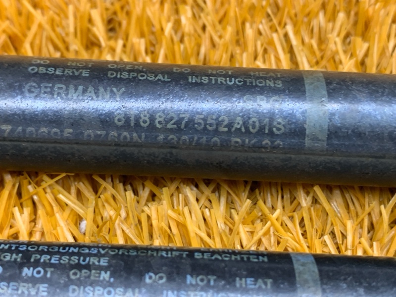 амортизатор багажника, 810 рублей, Красноярск