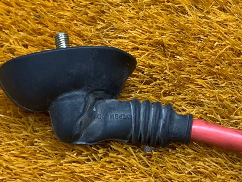 Клемма аккумулятора плюс, 400 рублей, Красноярск