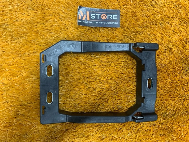 кронштейн, 420 рублей, Красноярск