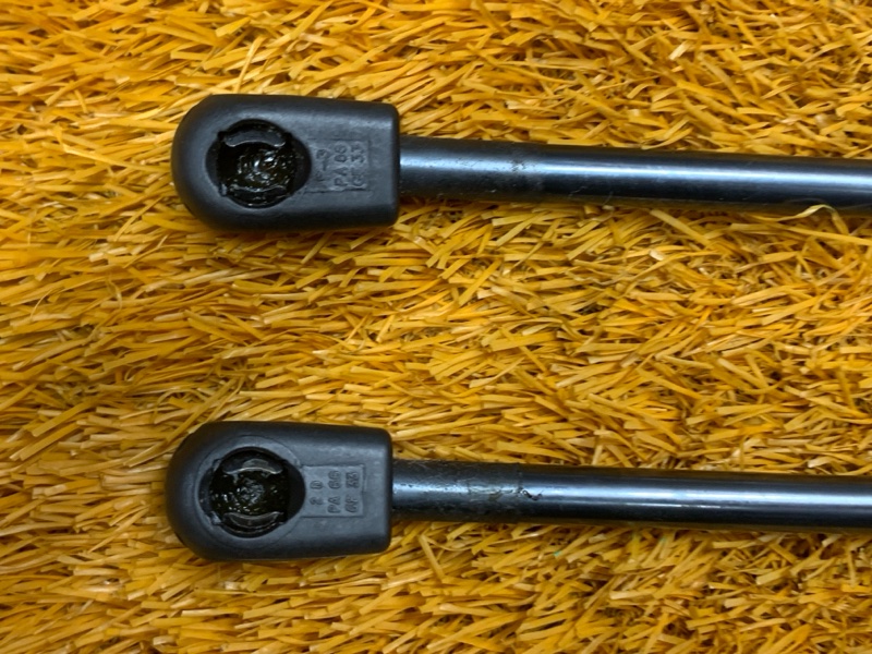 амортизатор капота, 1000 рублей, Красноярск