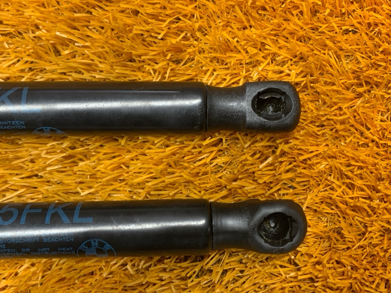 амортизатор капота, 1000 рублей, Красноярск