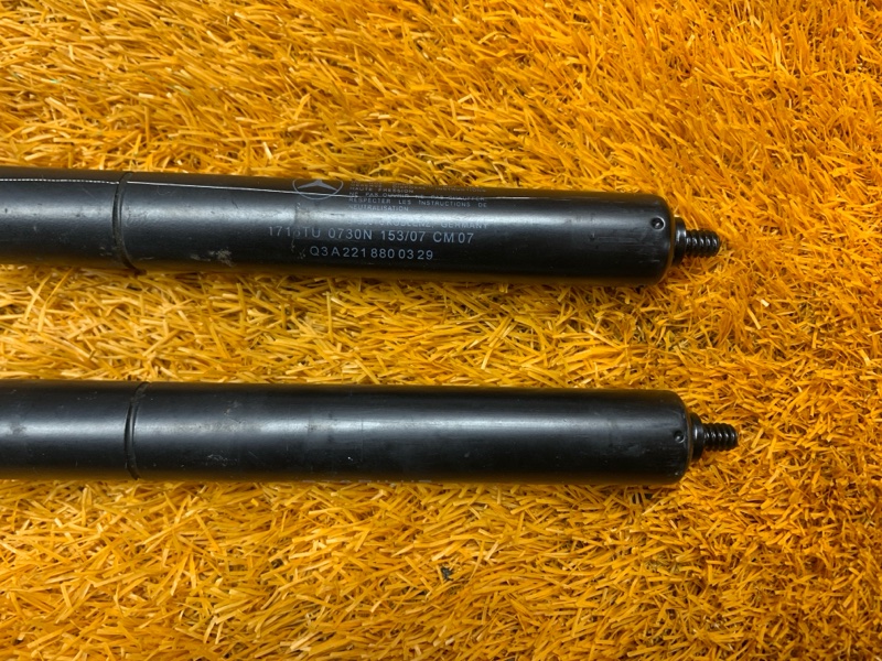 амортизатор капота, 500 рублей, Красноярск