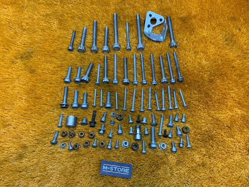 Болты и гайки ДВС, 830 рублей, Красноярск