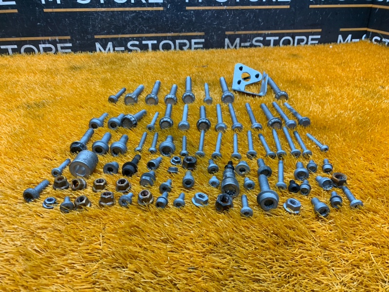 Болты и гайки ДВС, 830 рублей, Красноярск