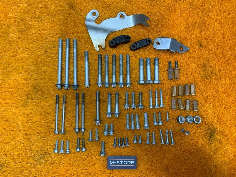 Болты и гайки ДВС, 990 рублей, Красноярск