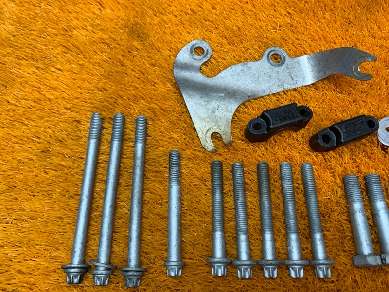 Болты и гайки ДВС, 990 рублей, Красноярск