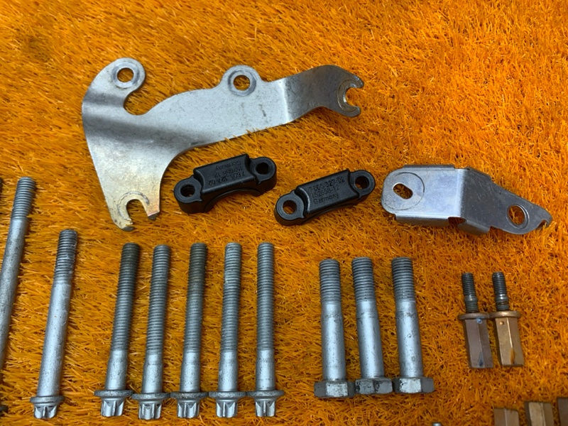 Болты и гайки ДВС, 990 рублей, Красноярск