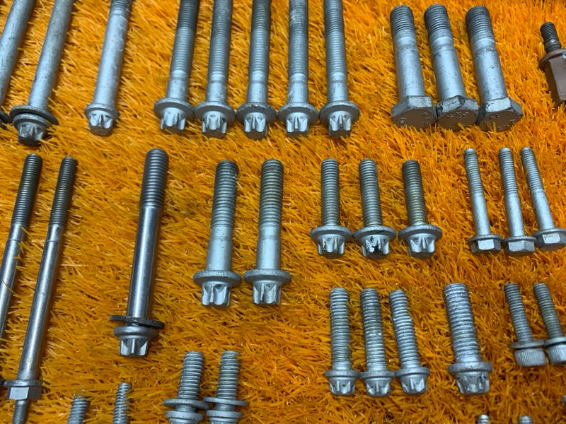 Болты и гайки ДВС, 990 рублей, Красноярск