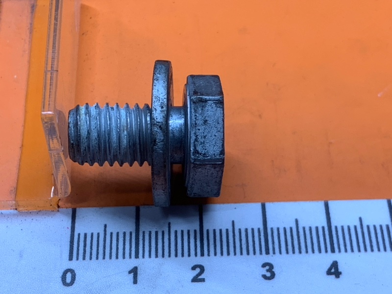 болт гидротрансформатора, 510 рублей, Красноярск