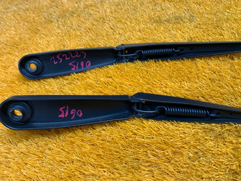 поводок стеклоочистителя, 440 рублей, Красноярск