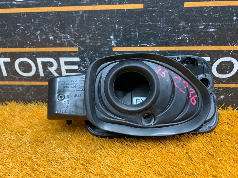 лючок бензобака, 4300 рублей, Красноярск