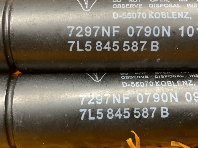 Амортизатор стекла багажника, 440 рублей, Красноярск